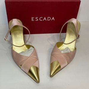 Escada Pumps